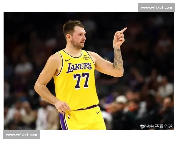 东契奇湖人首胜狂砍 49+11+8！单节 23 分比肩科比